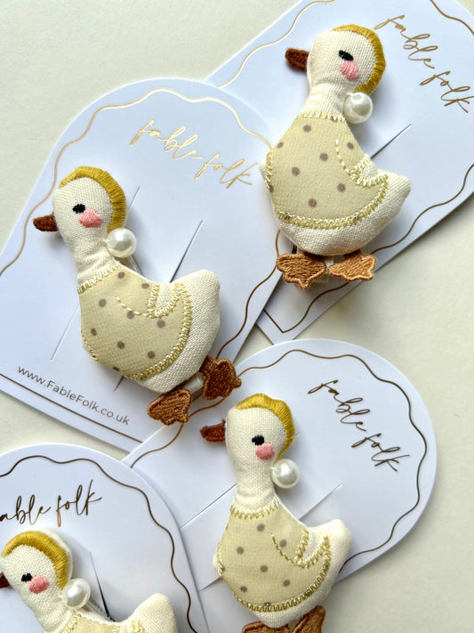 Handcrafted Embroidered Duck Single Hairclip