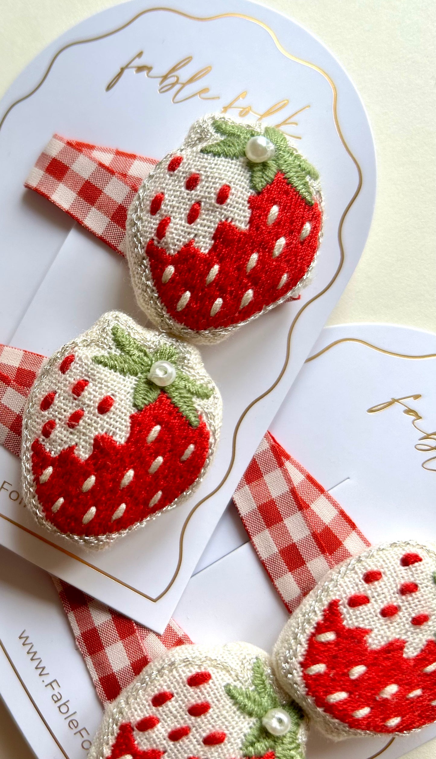 Embroidered Strawberry Gingham Snap Clips (2pk)