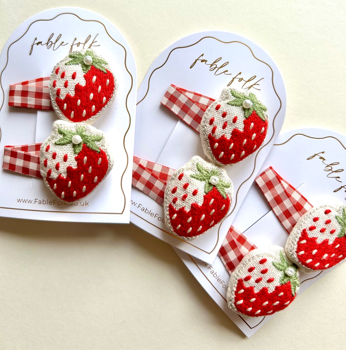 Embroidered Strawberry Gingham Snap Clips (2pk)