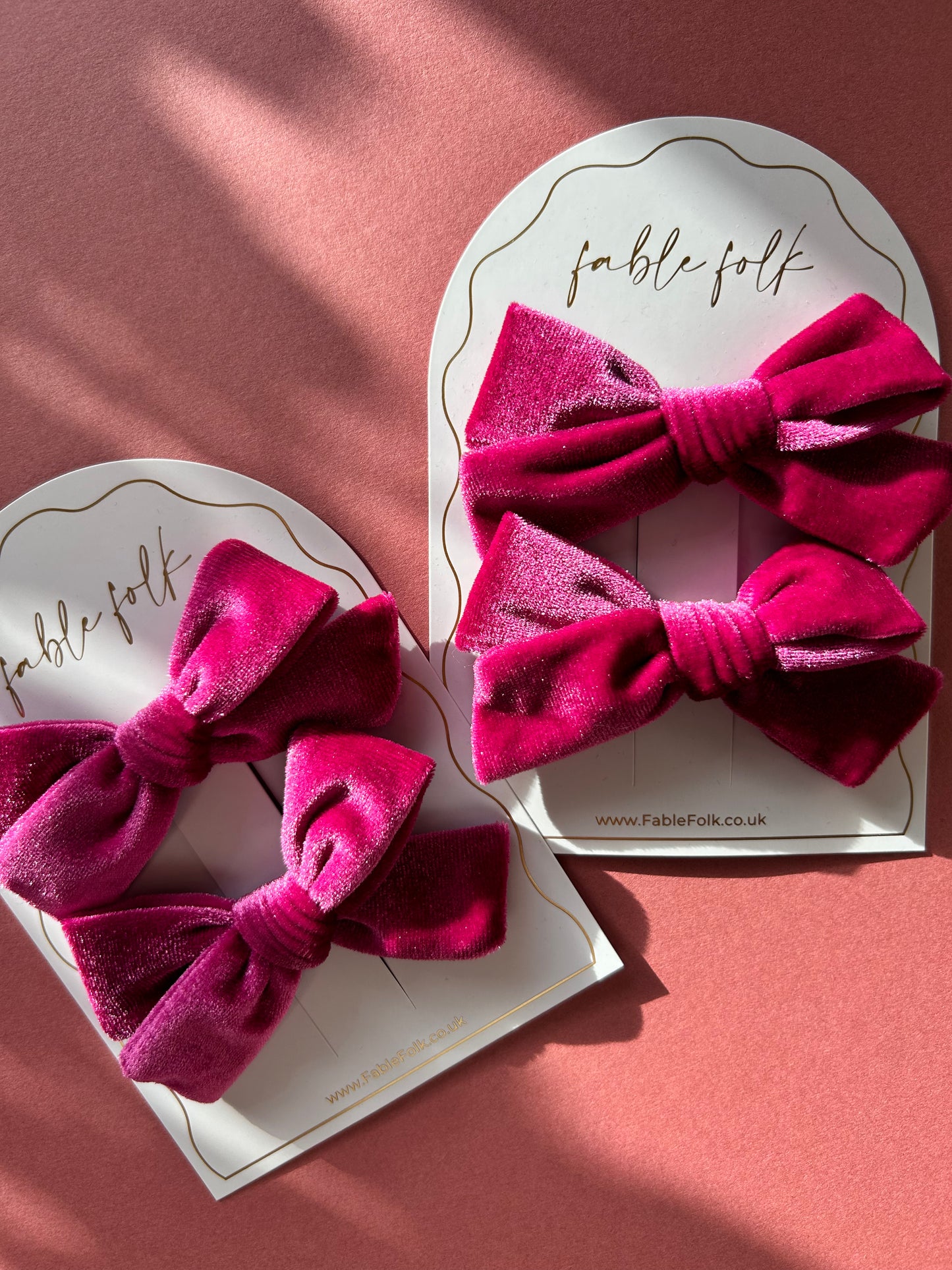 School girl velvet bow clip (2pk) - Magenta