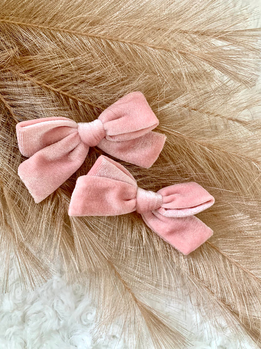 School girl velvet bow clip (2pk) - Soft pink