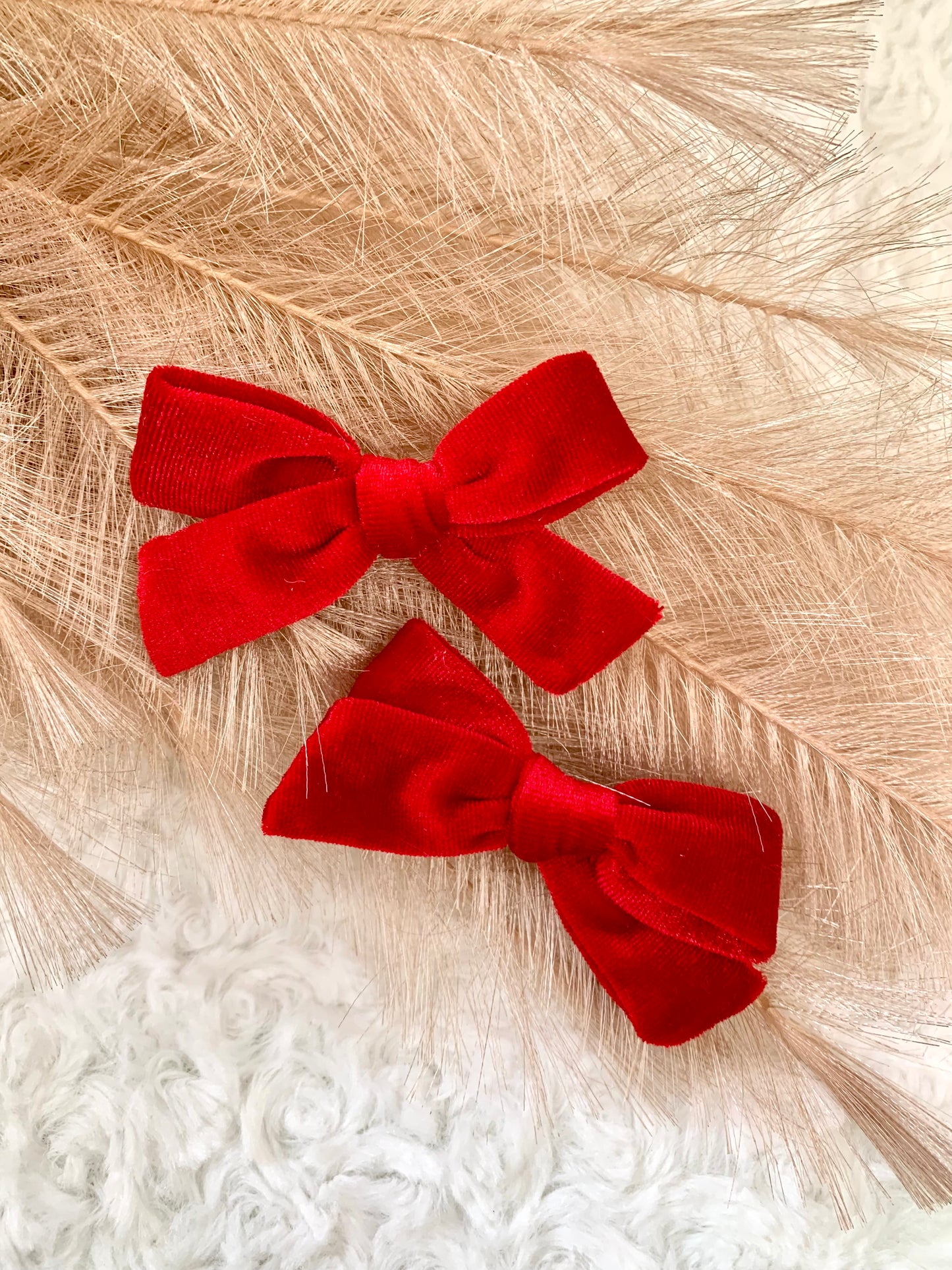 School girl velvet bow clip (2pk) - True Red