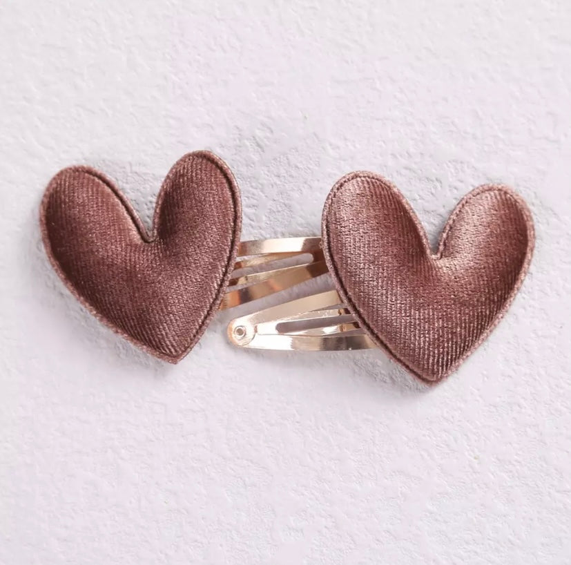 Velvet heart clip (2pk) - Taupe